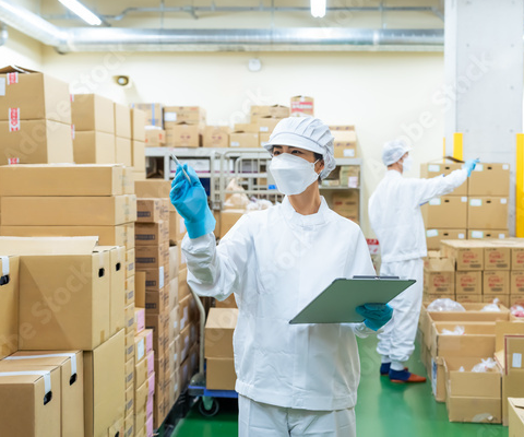 衛生管理された工場での作業